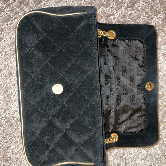 Michael Kors Velvet Gold Chain Bag - Picture 7 of 9